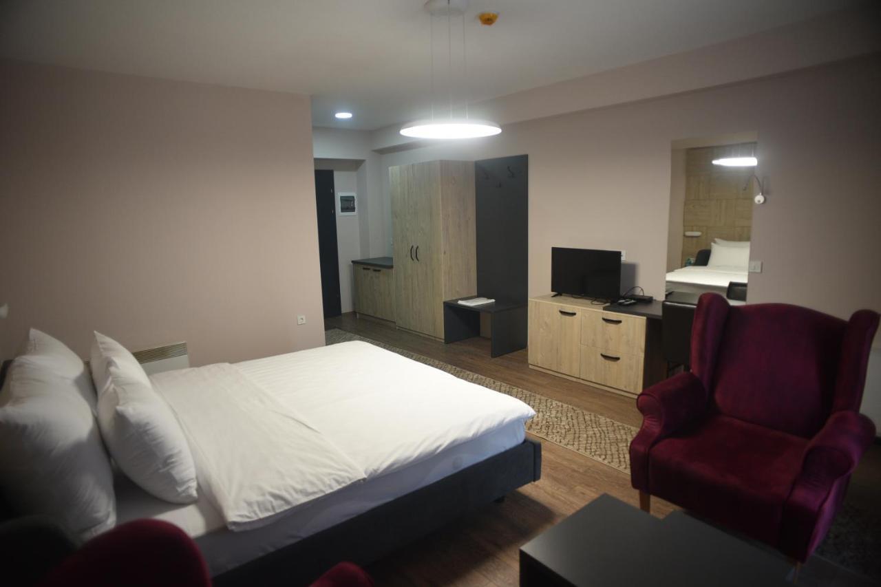Villa Eleni Apartments سكوبجي المظهر الخارجي الصورة